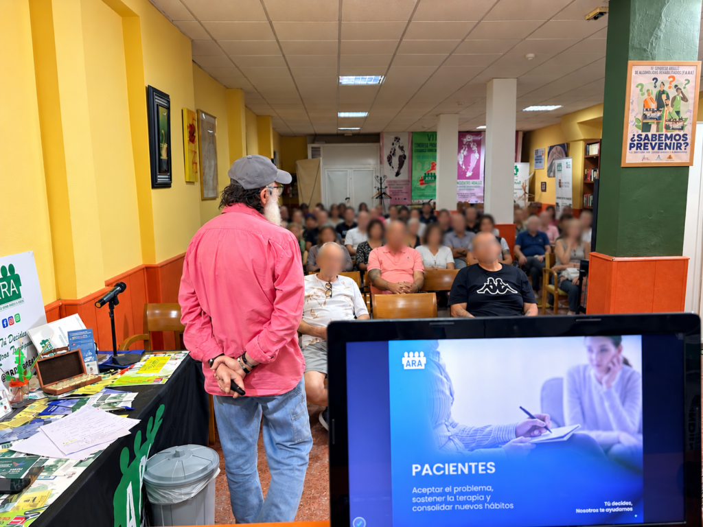 ARA reúne a más de 60 personas para reflexionar sobre los cambios que acompañan al tratamiento y la rehabilitación de las adicciones